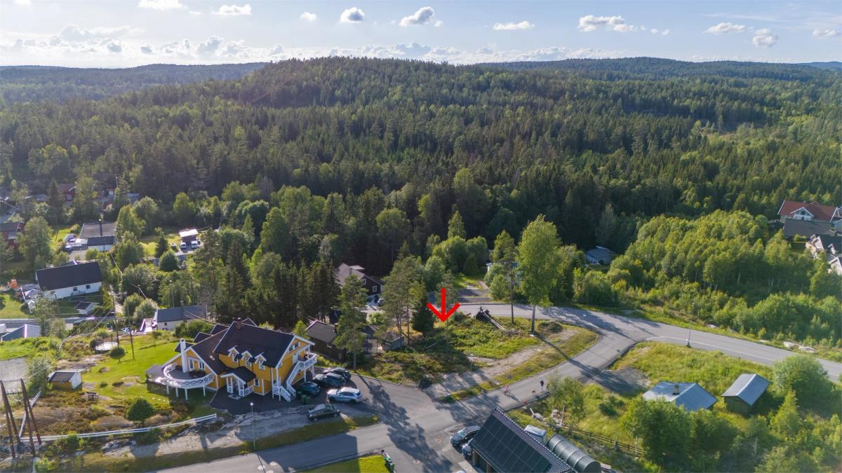 Furuåsen, YTRE ENEBAKK