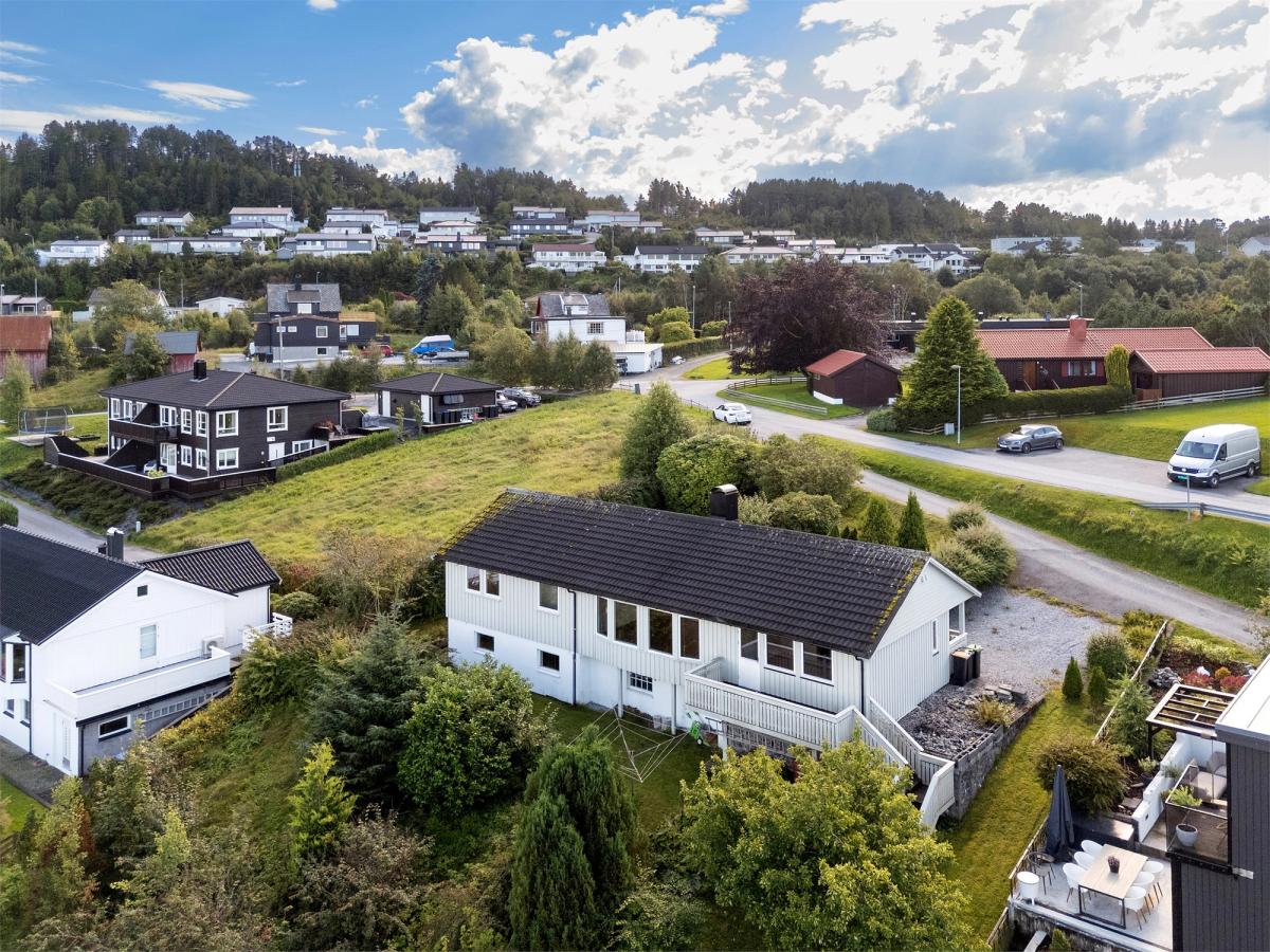 Nedste Nakken 10, ÅLESUND