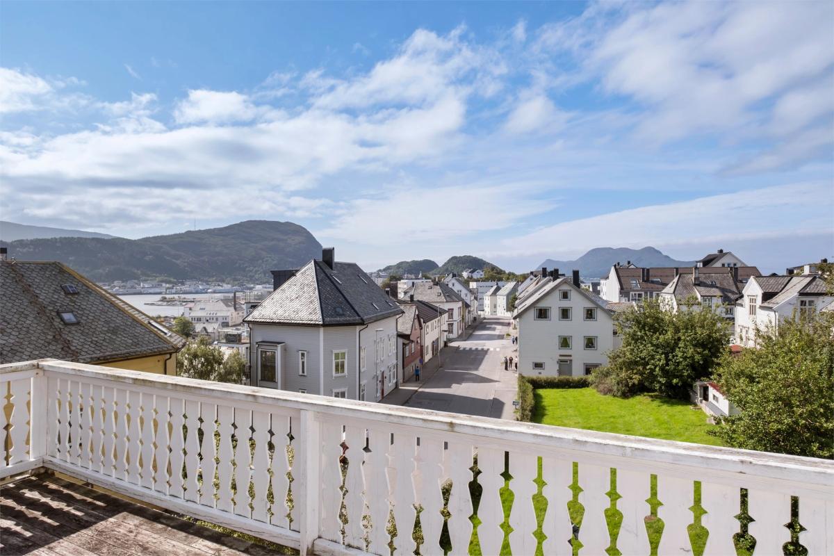 Kirkegata 54, ÅLESUND